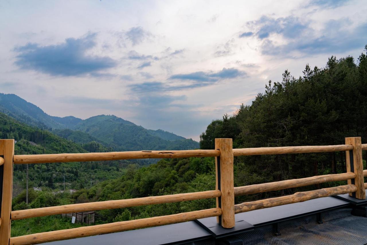 Qazaq Auyl Eco Hotel 알마티 외부 사진