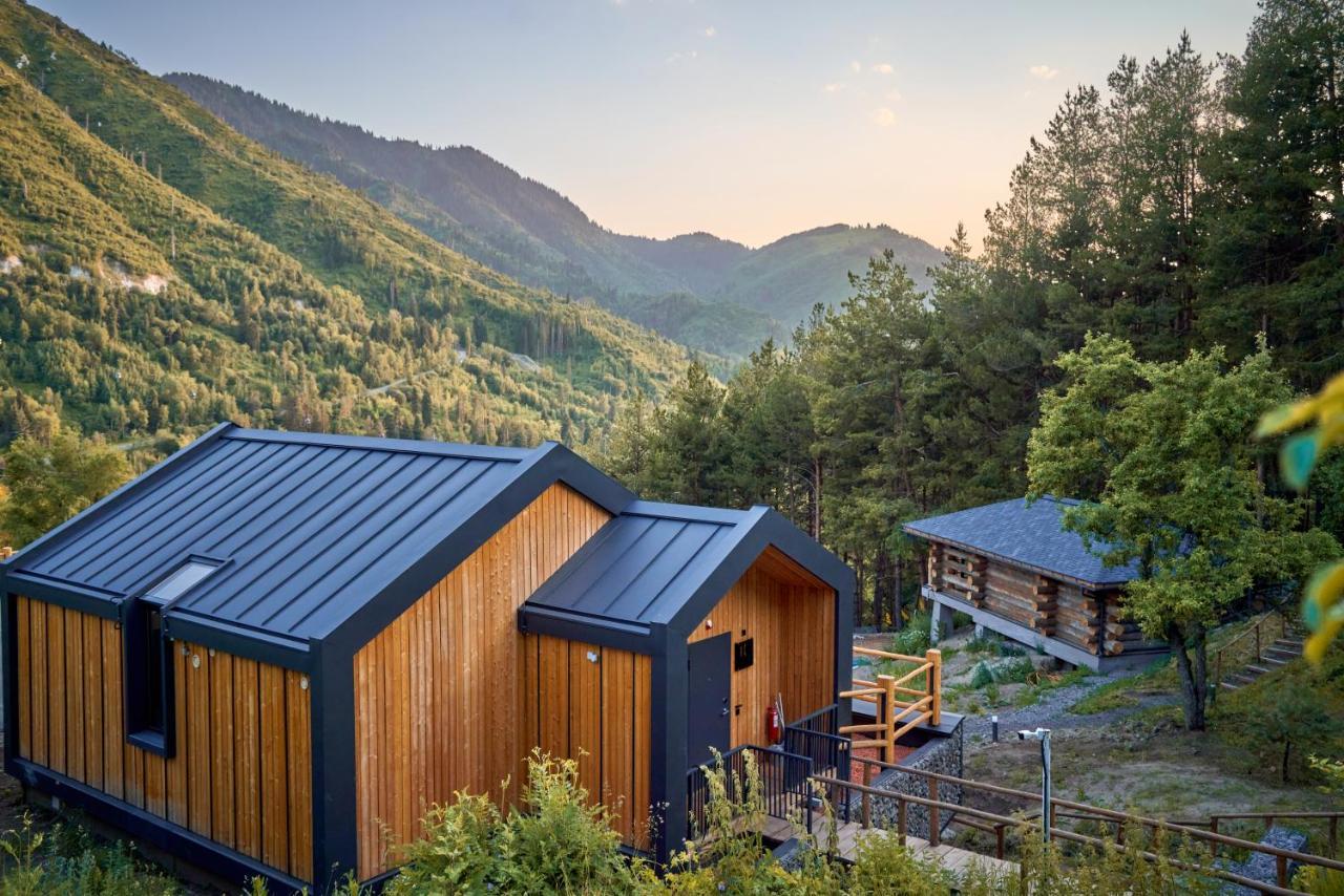 Qazaq Auyl Eco Hotel 알마티 외부 사진