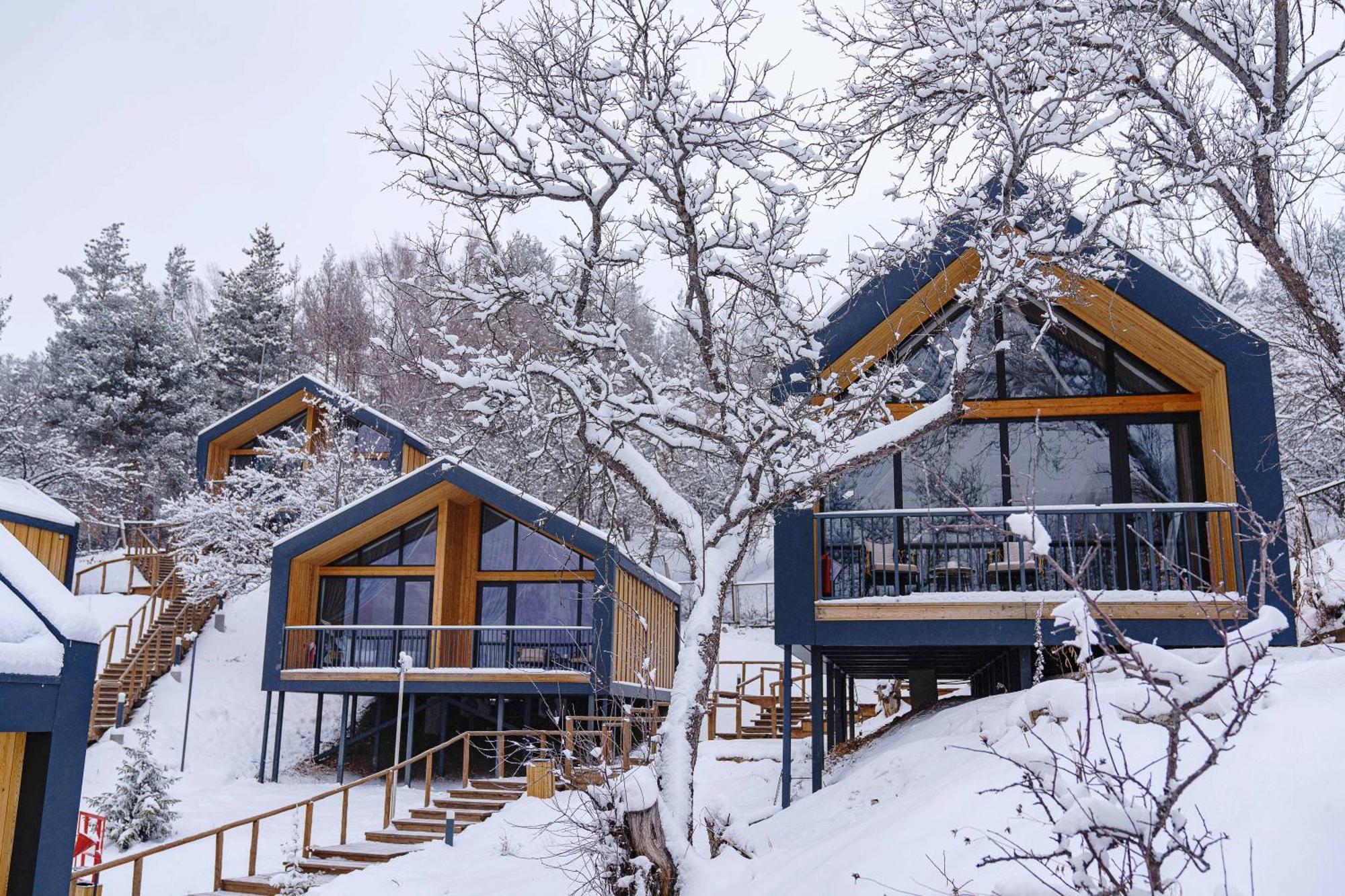 Qazaq Auyl Eco Hotel 알마티 외부 사진