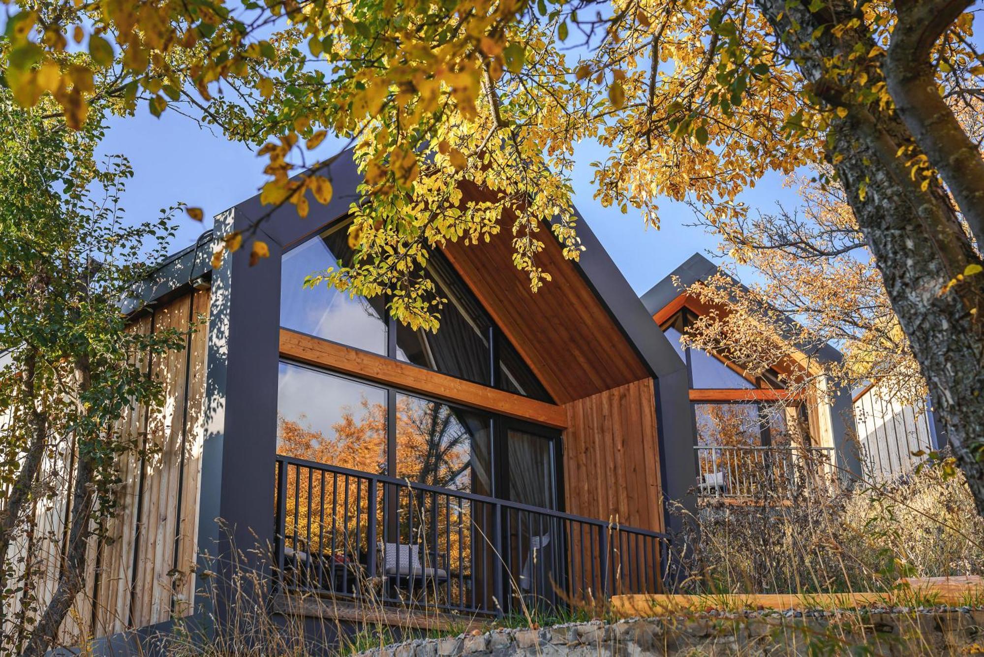 Qazaq Auyl Eco Hotel 알마티 외부 사진